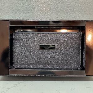 ❌SOLD❌NWT Kate Spade Boxed Kenzie Glitter Cardholder